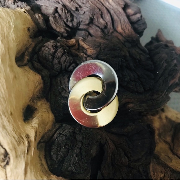 Vintage MCM Costume Gold & Silver Tone Round Geometric Shape Clip On Earrings - Picture 7 of 9